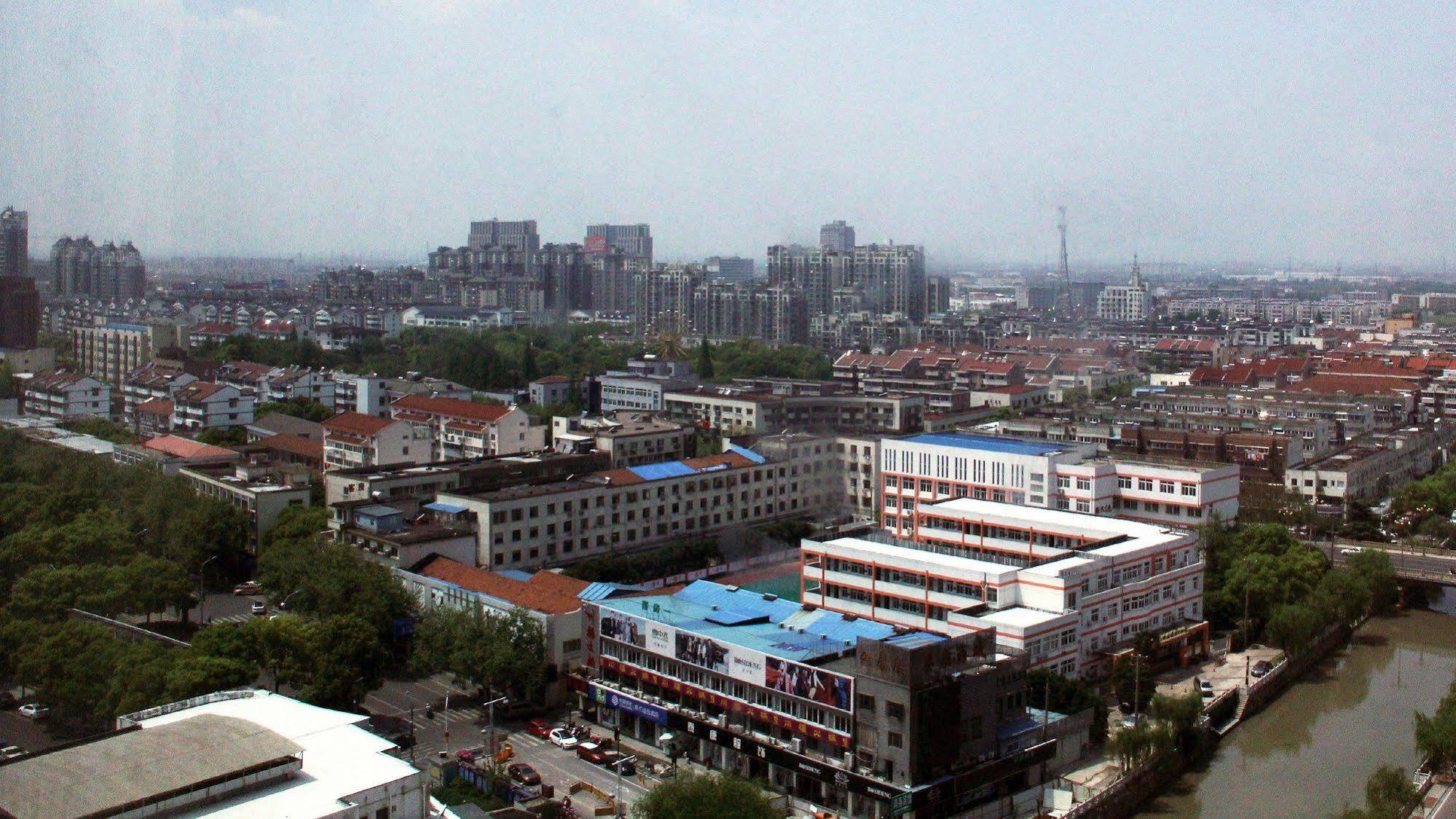 Holiday Inn Taicang City Centre By Ihg Exteriör bild